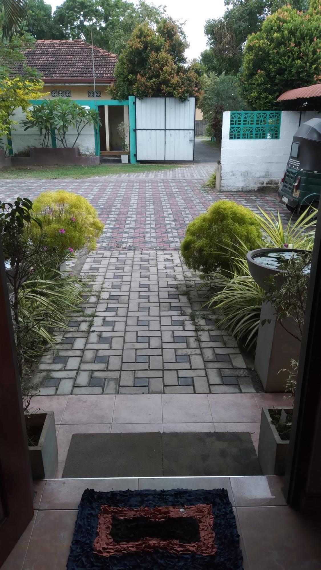 Ch Rooms - Transit Airport Negombo Exterior foto